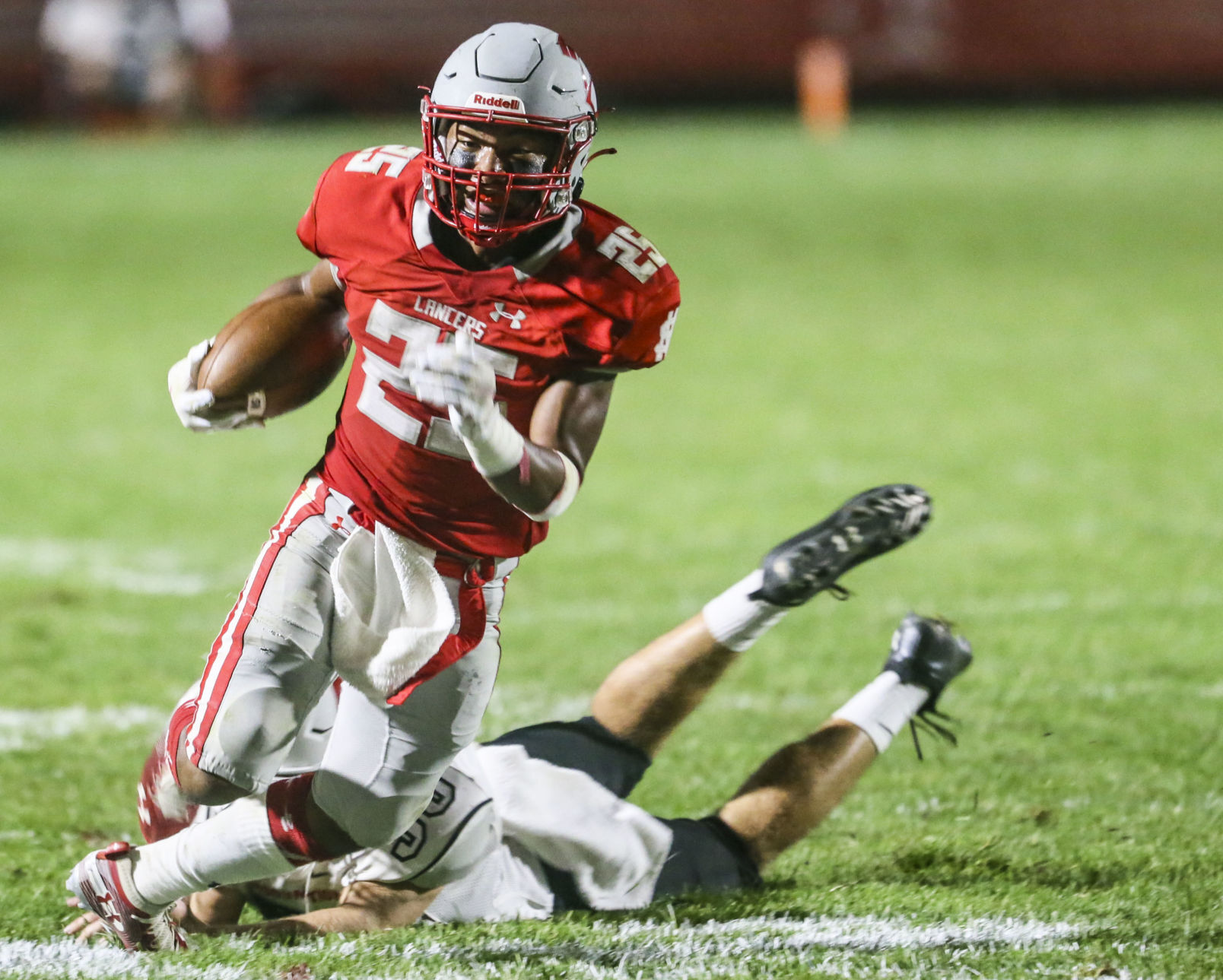 091021-qc-spt-assum-ns fball-08.JPG